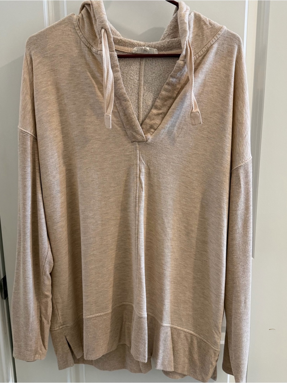 Workshop Republic Clothing Neutral Beige V-Neck Hoodie Sweater XL - Soft & Comfy